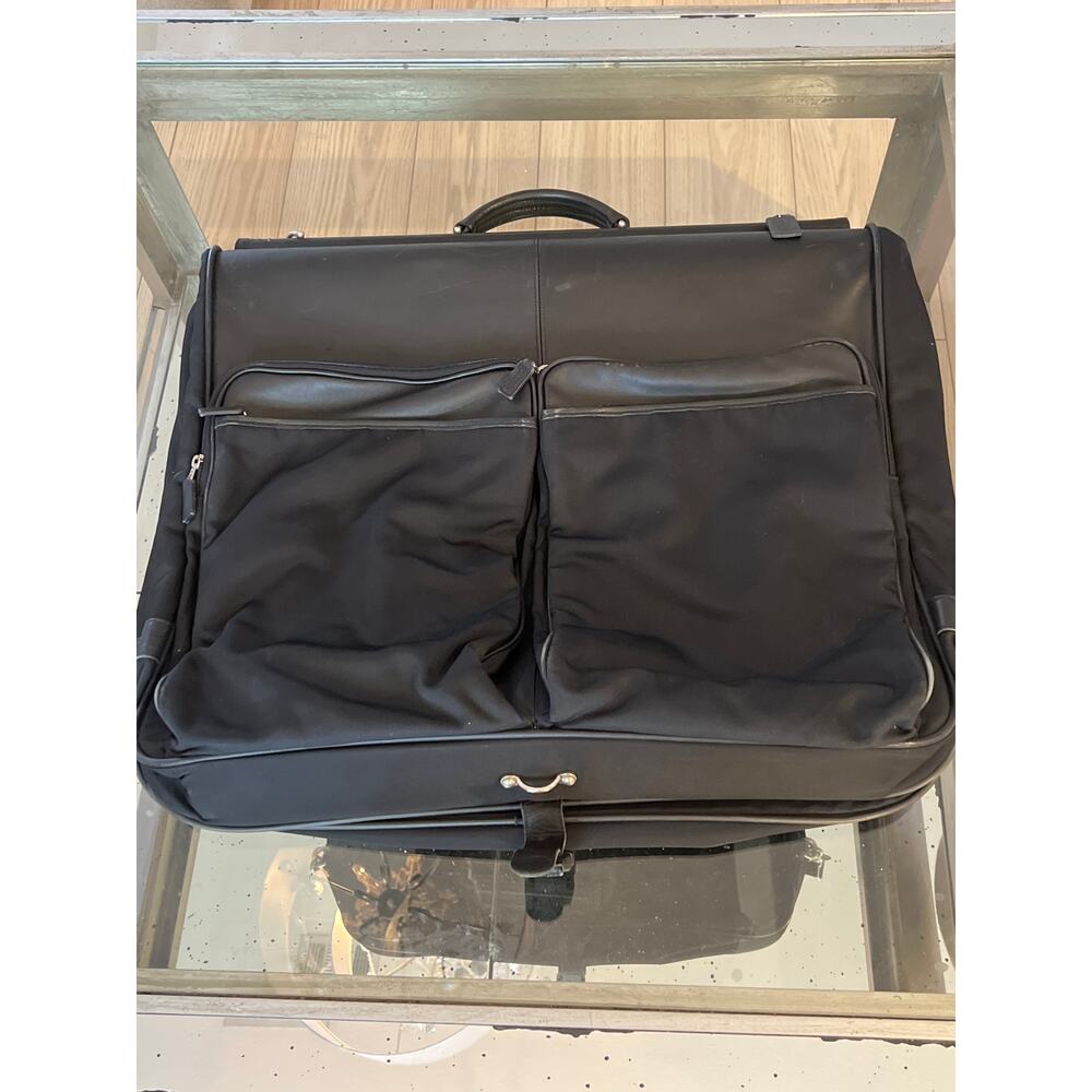 RARE Vintage Coach Garmet Bag Leather Trim Lots of Pockets - Picture 6 of 16